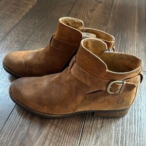 Born Leather Zip-Up Booties